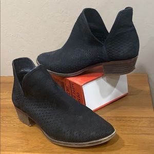 Lucky Brand booties